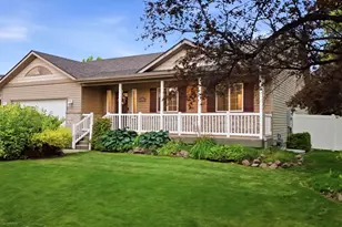 910 W Garden Circle, Nibley, UT 84321 - Photo 3