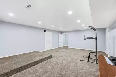 910 W Garden Cir, Nibley, UT 84321 - Photo 19