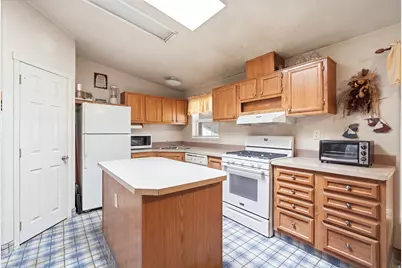 3723 S 500 E, Vernal, UT 84078 - Photo 5