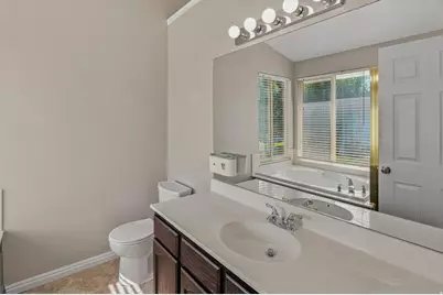 2250 N 900 W, Layton, UT 84041 - Photo 33
