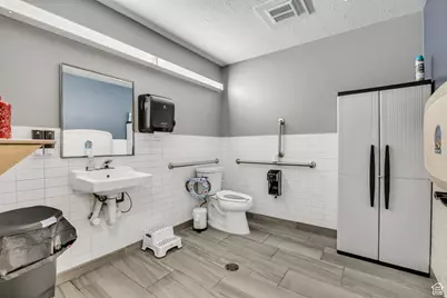1380 S Main St W, Salt Lake City, UT 84115 - Photo 35