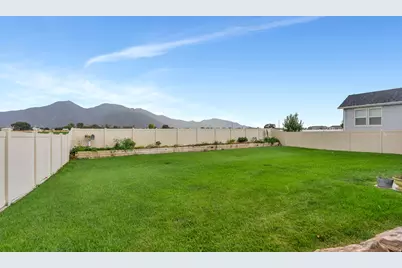 2169 W Yarrow Dr, Mapleton, UT 84664 - Photo 35
