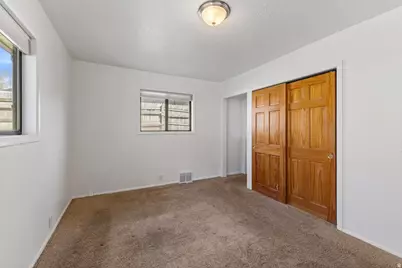 1889 E 4675 S, Holladay, UT 84117 - Photo 21