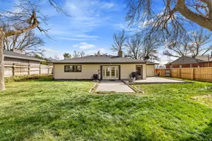 1889 E 4675 S, Holladay, UT 84117 - Photo 27