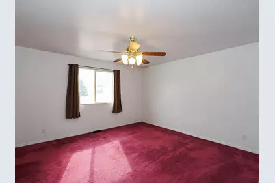 554 N 7th St E, Tooele, UT 84074 - Photo 25
