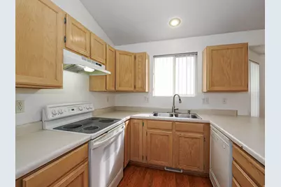 554 N 7th St E, Tooele, UT 84074 - Photo 17