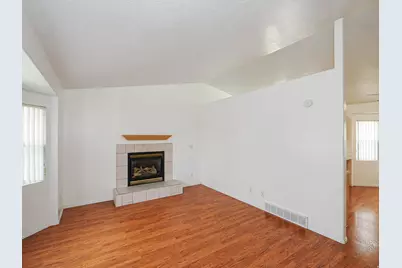 554 N 7th St E, Tooele, UT 84074 - Photo 11