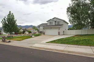 554 N 7th St E, Tooele, UT 84074 - Photo 3