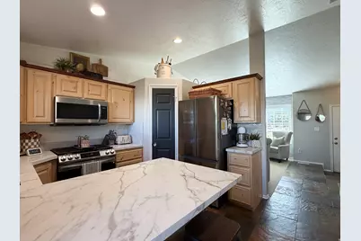1569 N 2750 W, Plain City, UT 84404 - Photo 5