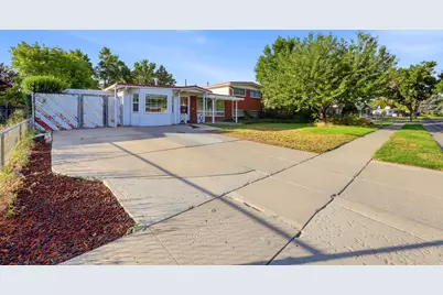 1487 W Mango Rd, Taylorsville, UT 84123 - Photo 3