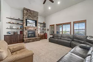 9031 N Cassie Dr E, Eagle Mountain, UT 84005 - Photo 11