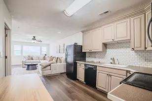 1555 S 850 E, Orem, UT 84097 - Photo 23