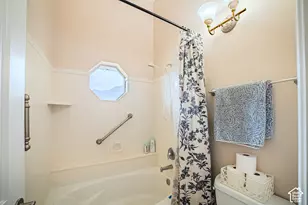 1555 S 850 E, Orem, UT 84097 - Photo 17