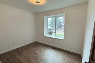 162 W 1980 S, Clearfield, UT 84015 - Photo 15