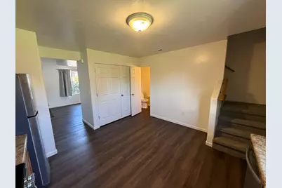 256 W 350 N #UNIT B, Vernal, UT 84078 - Photo 9