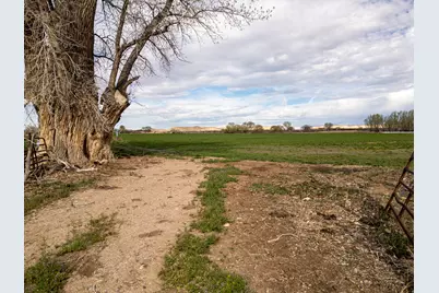 5602 E 9500 S, Jensen, UT 84035 - Photo 7