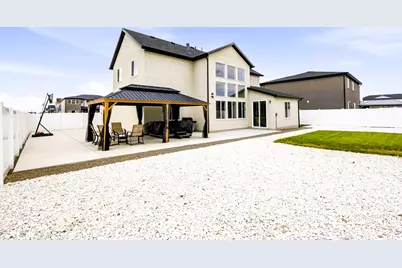 2518 W 3230 S, Syracuse, UT 84075 - Photo 37
