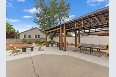 9618 S 760 E, Sandy, UT 84094 - Photo 19
