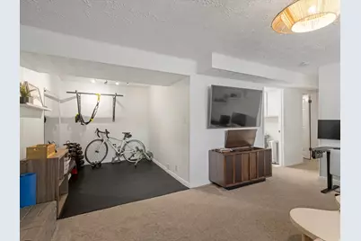 9618 S 760 E, Sandy, UT 84094 - Photo 17