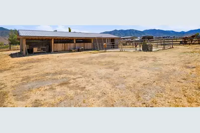 285 E Cimmarron Way N, Erda, UT 84074 - Photo 23