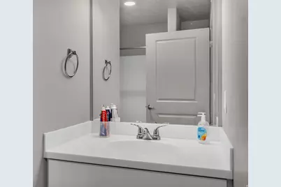 1140 W 950 N #E201, Orem, UT 84057 - Photo 23