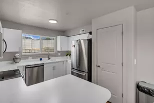 1140 W 950 N, Orem, UT 84057 - Photo 9