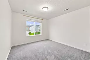 2282 N Elderberry Dr W, Saratoga Springs, UT 84045 - Photo 25