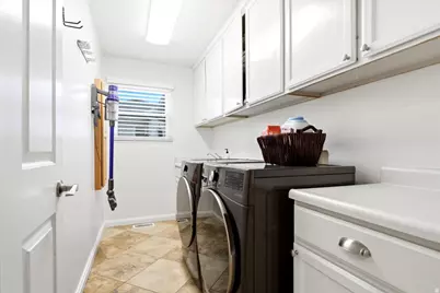 8851 S 2240 W, West Jordan, UT 84088 - Photo 33