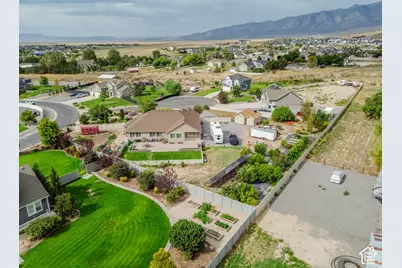 1879 E Tickville Cir, Eagle Mountain, UT 84005 - Photo 67