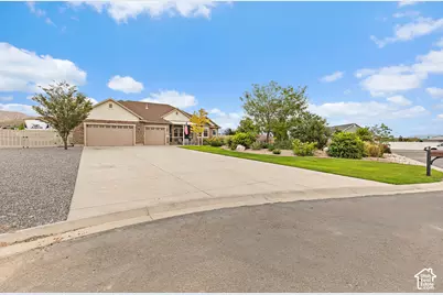 1879 E Tickville Cir, Eagle Mountain, UT 84005 - Photo 3