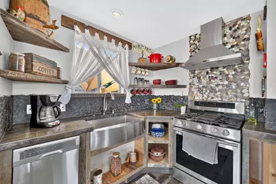5498 W 6635 S, West Jordan, UT 84084 - Photo 9