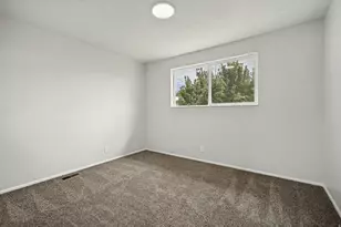 1926 N 440 W, Layton, UT 84041 - Photo 11