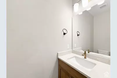 3402 W 900 N #132, Layton, UT 84041 - Photo 37