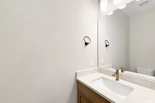 3402 W 900 N, Layton, UT 84041 - Photo 37