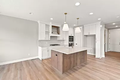 3402 W 900 N #132, Layton, UT 84041 - Photo 13