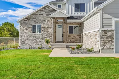 3402 W 900 N #132, Layton, UT 84041 - Photo 3