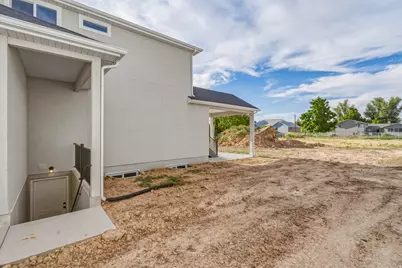 3402 W 900 N #132, Layton, UT 84041 - Photo 31