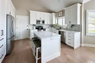 2587 W Vista Meadows Dr, Riverton, UT 84065 - Photo 7
