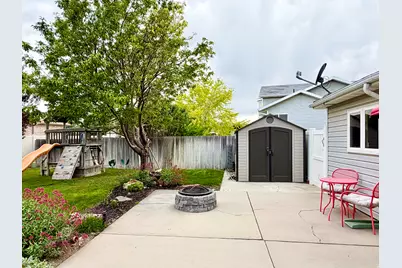 2587 W Vista Meadows Dr, Riverton, UT 84065 - Photo 45