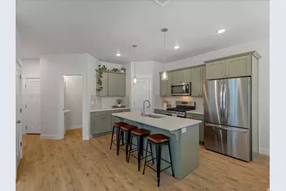 877 N Portman Way, Saratoga Springs, UT 84045 - Photo 5