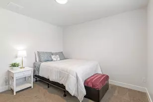 877 N Portman Way, Saratoga Springs, UT 84045 - Photo 17
