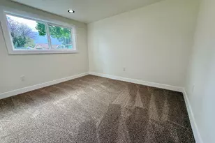 10320 S Clearview Dr, Sandy, UT 84070 - Photo 21