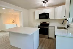 10320 S Clearview Dr, Sandy, UT 84070 - Photo 7