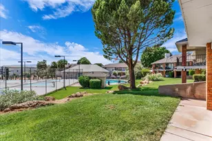 875 Rio Virgin Dr, Bloomington, UT 84790 - Photo 3