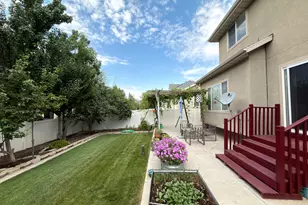 4017 W Scarsborough Ln, West Jordan, UT 84084 - Photo 17