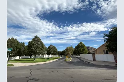 4017 W Scarsborough Ln, West Jordan, UT 84084 - Photo 21
