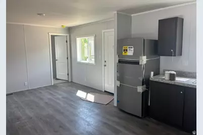 50 S 1500 W #S21, Vernal, UT 84078 - Photo 5