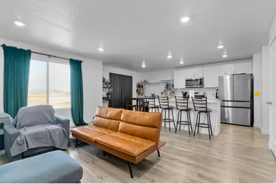 1180 W Hidden Spring Dr, Santaquin, UT 84655 - Photo 3