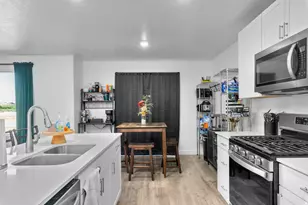 1180 W Hidden Spg Dr, Santaquin, UT 84655 - Photo 9