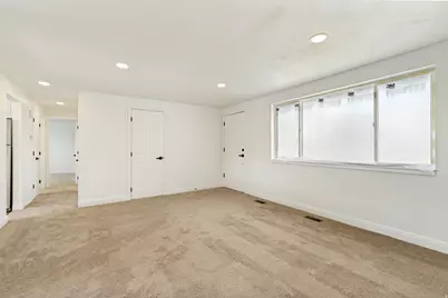 5643 S 4015 W, Taylorsville, UT 84129 - Photo 3